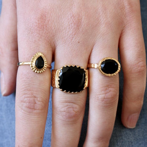 Chic Black Onyx Gold Plated Ring- Size 7