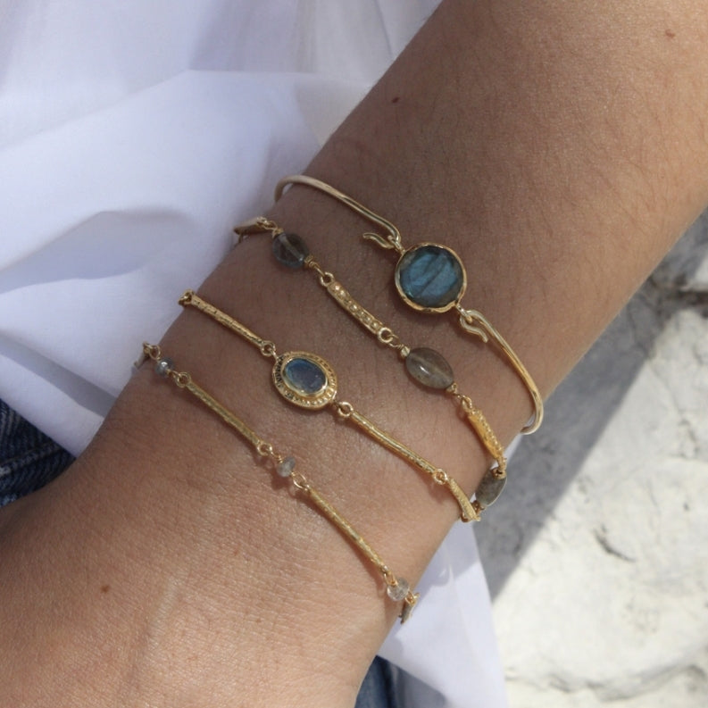 Hammered Labradorite Gold Link Bracelet