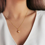 Red Caramujo Pendant Necklace in Gold