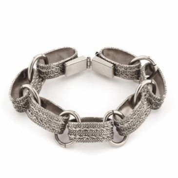 Elegant Silver Flexible Metal Bracelet by Satellite Paris
